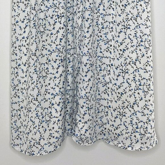 Sienna Sky - V-Neck, Short Sleeve, White/Blue Floral Short Dress - Size S - Picture 6 of 7